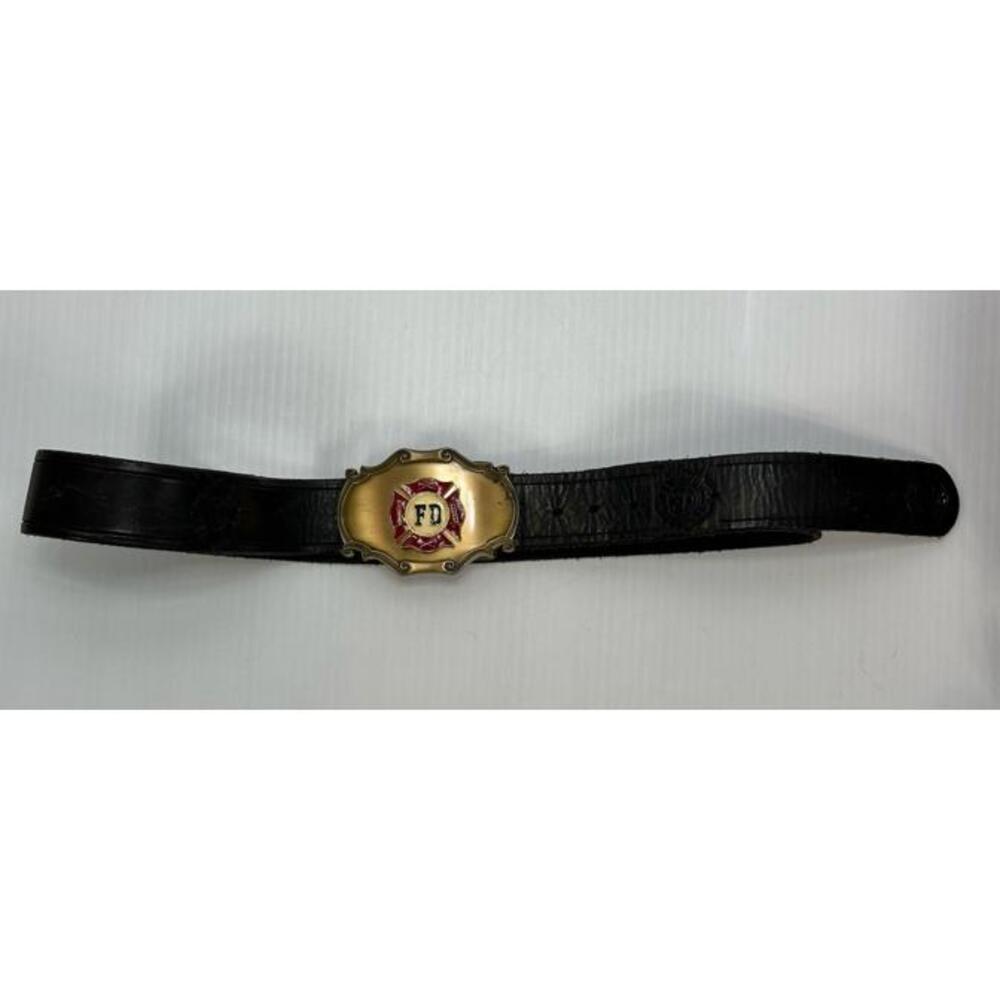 Vintage 1978 Raintree Brass Fire Department FD Buckle Black Leather Belt 34